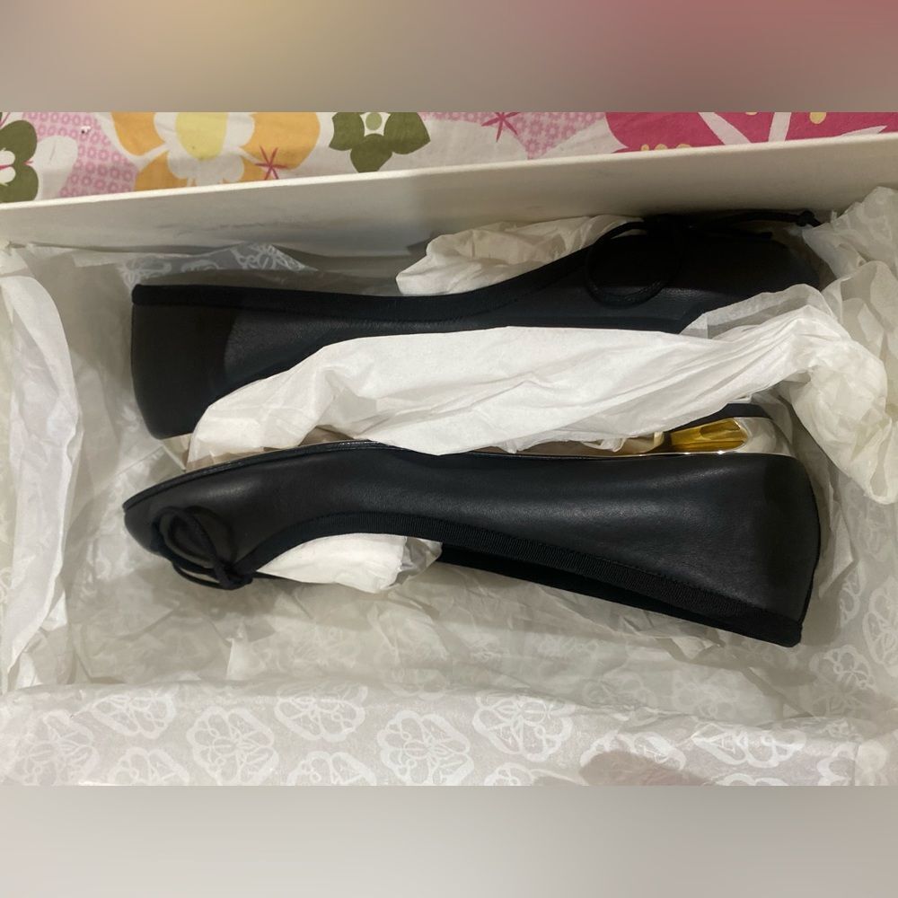 Alexander McQueen Black Leather Flats - Picture 9 of 10